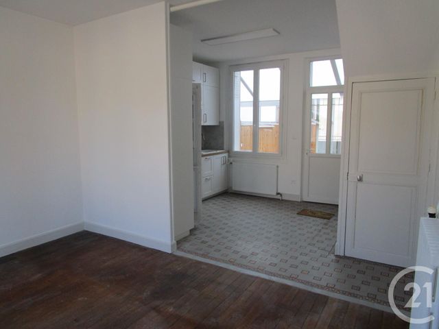 maison à louer - 4 pièces - 95.0 m2 - FAY AUX LOGES - 45 - CENTRE - Century 21 Trois Rois