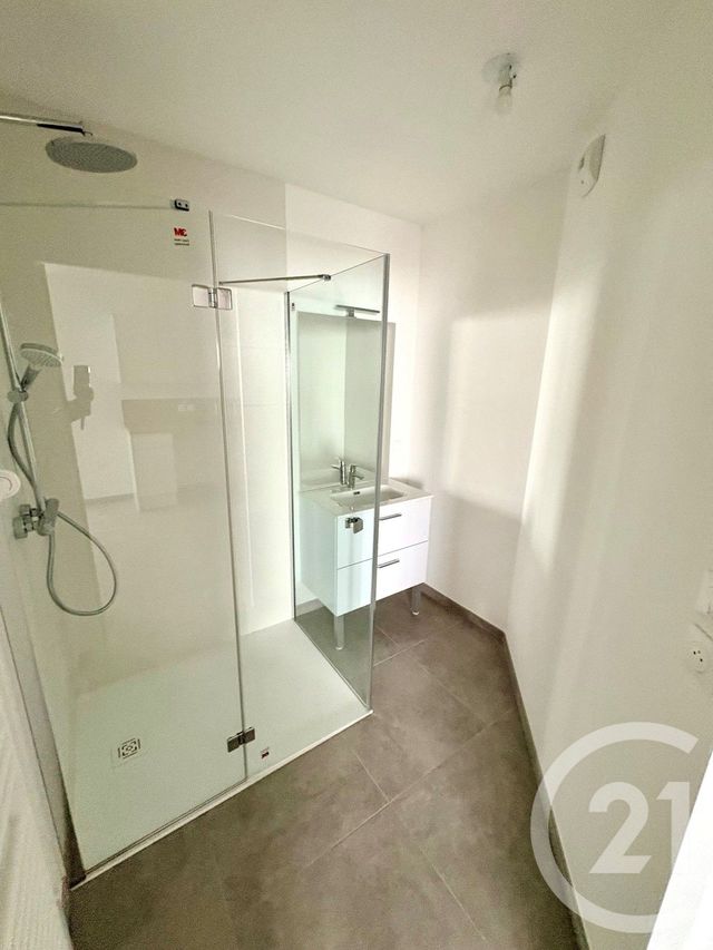 Appartement F3 à louer - 3 pièces - 62.15 m2 - ORLEANS - 45 - CENTRE - Century 21 Trois Rois