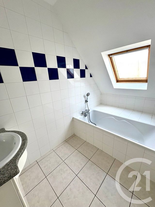 maison à louer - 2 pièces - 60.0 m2 - 45 - CENTRE - Century 21 Trois Rois