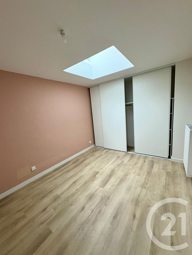 Appartement F3 à louer - 3 pièces - 74.5 m2 - SARAN - 45 - CENTRE - Century 21 Trois Rois