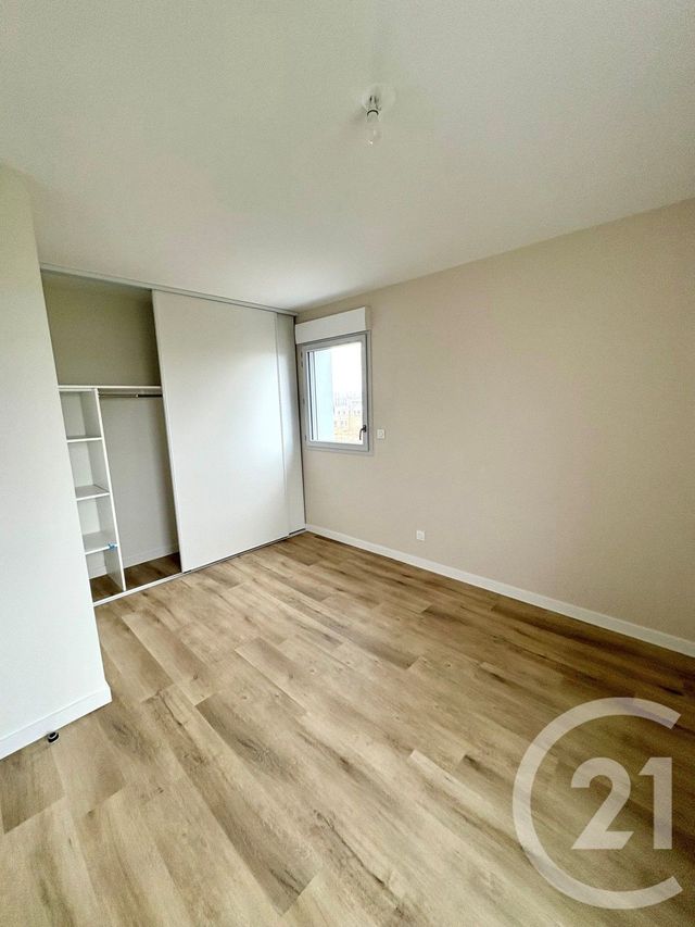 Appartement F3 à louer - 3 pièces - 74.5 m2 - SARAN - 45 - CENTRE - Century 21 Trois Rois