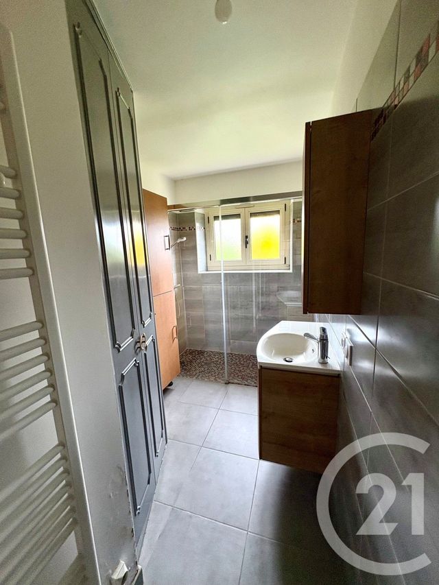 maison à louer - 3 pièces - 125.0 m2 - CHATEAUNEUF SUR LOIRE - 45 - CENTRE - Century 21 Trois Rois