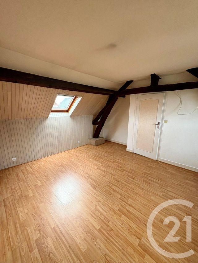 maison à louer - 3 pièces - 125.0 m2 - CHATEAUNEUF SUR LOIRE - 45 - CENTRE - Century 21 Trois Rois