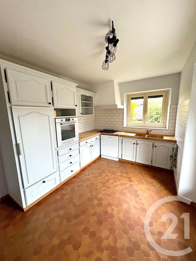 maison à louer - 3 pièces - 125.0 m2 - CHATEAUNEUF SUR LOIRE - 45 - CENTRE - Century 21 Trois Rois