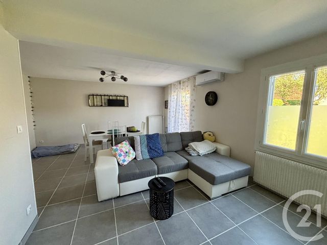 maison à louer - 4 pièces - 89.0 m2 - CHATEAUNEUF SUR LOIRE - 45 - CENTRE - Century 21 Trois Rois