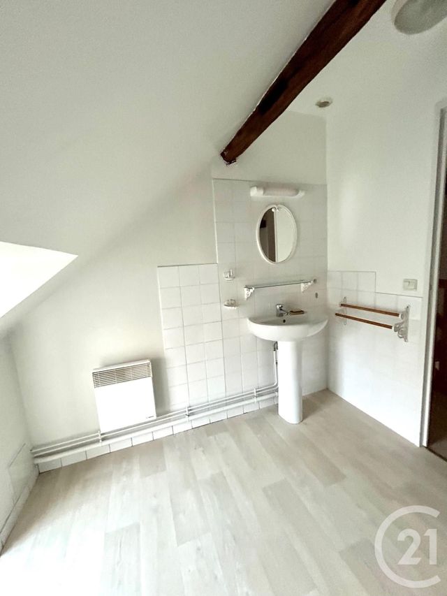 maison à louer - 3 pièces - 70.63 m2 - CHATEAUNEUF SUR LOIRE - 45 - CENTRE - Century 21 Trois Rois