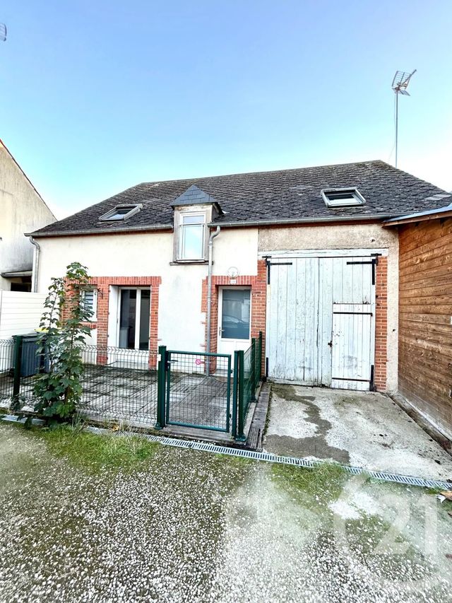 Maison à louer CHATEAUNEUF SUR LOIRE