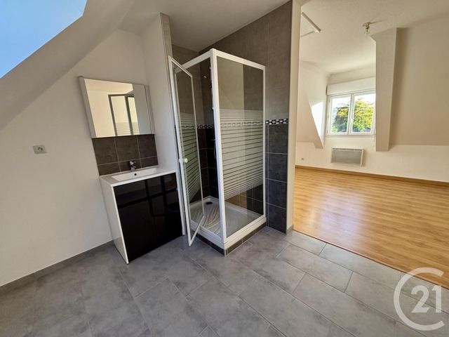 Appartement F2 à louer - 2 pièces - 39.0 m2 - JARGEAU - 45 - CENTRE - Century 21 Trois Rois