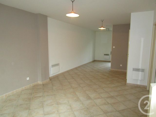 maison à louer - 3 pièces - 68.67 m2 - CHATEAUNEUF SUR LOIRE - 45 - CENTRE - Century 21 Trois Rois