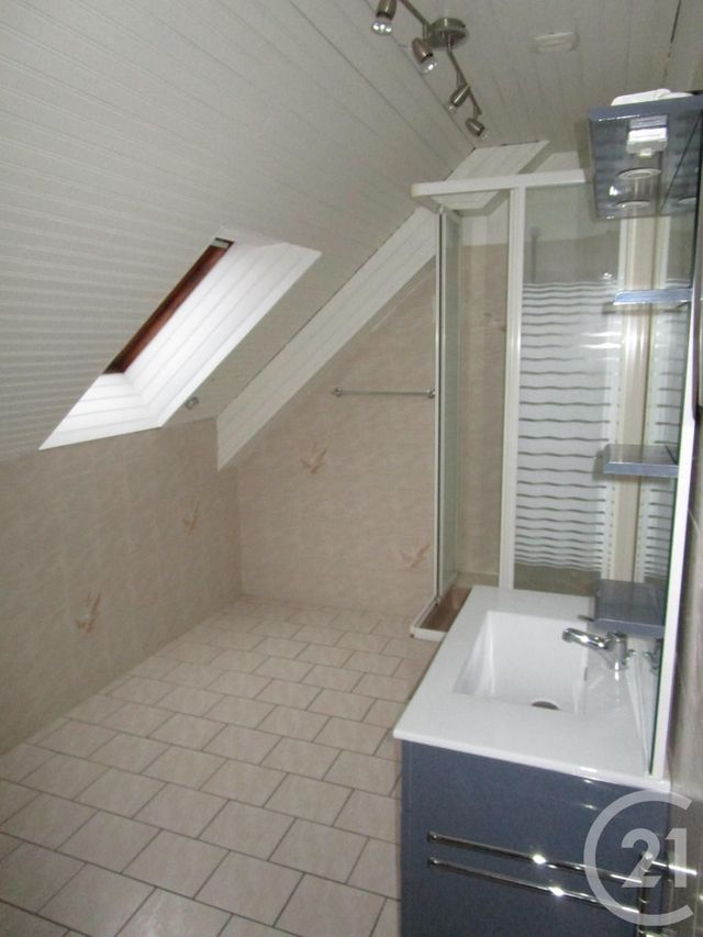 maison à louer - 5 pièces - 115.0 m2 - CHATEAUNEUF SUR LOIRE - 45 - CENTRE - Century 21 Trois Rois