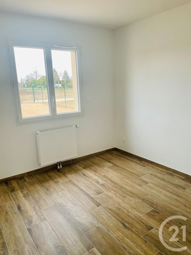 maison à louer - 4 pièces - 83.47 m2 - ST MARTIN D ABBAT - 45 - CENTRE - Century 21 Trois Rois