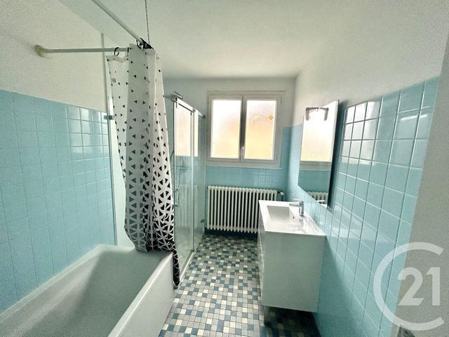 maison à louer - 3 pièces - 80.1 m2 - CHATEAUNEUF SUR LOIRE - 45 - CENTRE - Century 21 Trois Rois