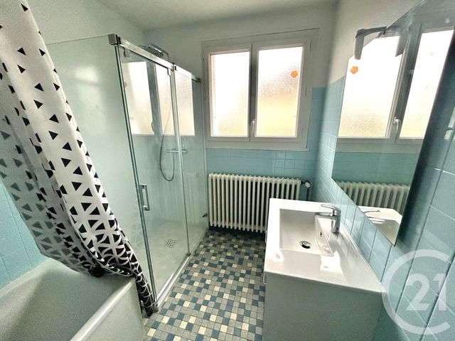 maison à louer - 3 pièces - 80.1 m2 - CHATEAUNEUF SUR LOIRE - 45 - CENTRE - Century 21 Trois Rois