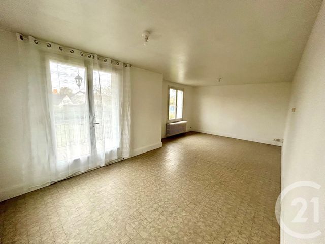 maison à louer - 3 pièces - 80.1 m2 - CHATEAUNEUF SUR LOIRE - 45 - CENTRE - Century 21 Trois Rois