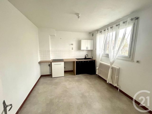 maison à louer - 3 pièces - 80.1 m2 - CHATEAUNEUF SUR LOIRE - 45 - CENTRE - Century 21 Trois Rois