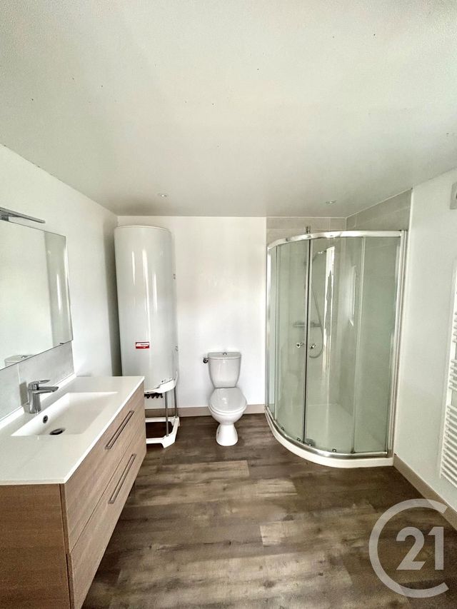 maison à louer - 5 pièces - 92.33 m2 - ST MARTIN D ABBAT - 45 - CENTRE - Century 21 Trois Rois