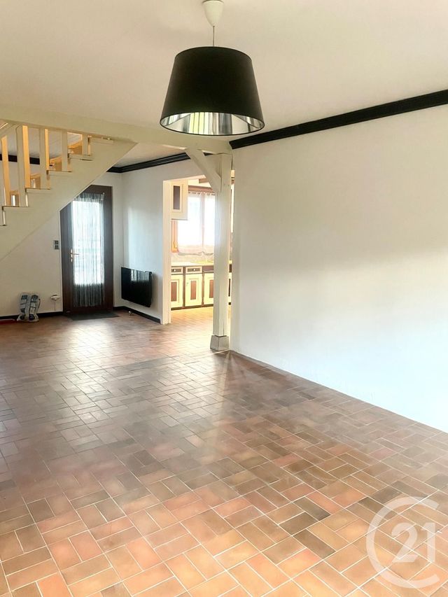 maison à louer - 3 pièces - 79.15 m2 - VITRY AUX LOGES - 45 - CENTRE - Century 21 Trois Rois