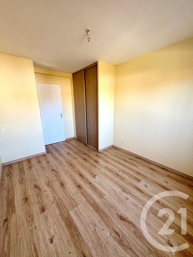 maison à louer - 4 pièces - 98.0 m2 - CHATEAUNEUF SUR LOIRE - 45 - CENTRE - Century 21 Trois Rois