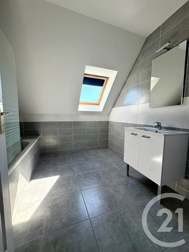 maison à louer - 4 pièces - 98.0 m2 - CHATEAUNEUF SUR LOIRE - 45 - CENTRE - Century 21 Trois Rois