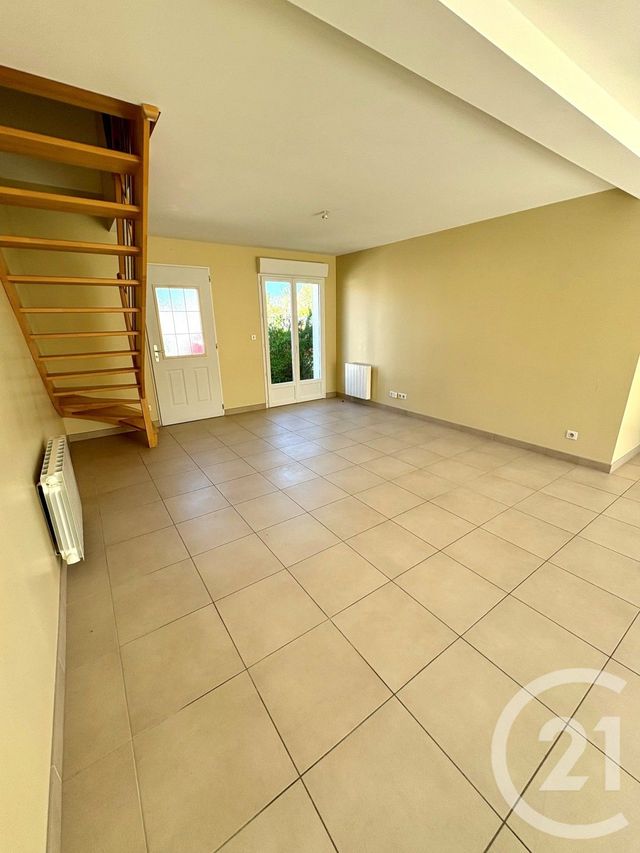 maison à louer - 4 pièces - 98.0 m2 - CHATEAUNEUF SUR LOIRE - 45 - CENTRE - Century 21 Trois Rois