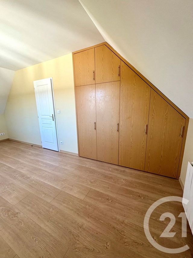 maison à louer - 4 pièces - 98.0 m2 - CHATEAUNEUF SUR LOIRE - 45 - CENTRE - Century 21 Trois Rois