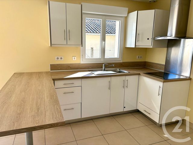 maison à louer - 4 pièces - 98.0 m2 - CHATEAUNEUF SUR LOIRE - 45 - CENTRE - Century 21 Trois Rois