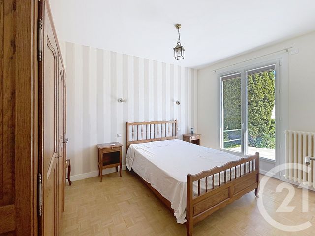 maison à vendre - 5 pièces - 129.8 m2 - VITRY AUX LOGES - 45 - CENTRE - Century 21 Trois Rois