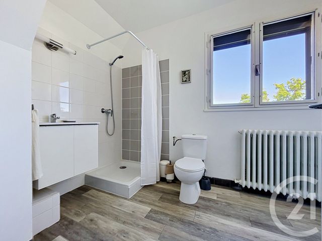 maison à vendre - 5 pièces - 129.8 m2 - VITRY AUX LOGES - 45 - CENTRE - Century 21 Trois Rois