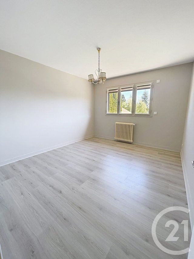 maison à vendre - 5 pièces - 129.8 m2 - VITRY AUX LOGES - 45 - CENTRE - Century 21 Trois Rois