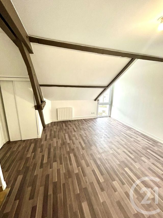 Appartement F2 à louer - 2 pièces - 26.0 m2 - CHATEAUNEUF SUR LOIRE - 45 - CENTRE - Century 21 Trois Rois