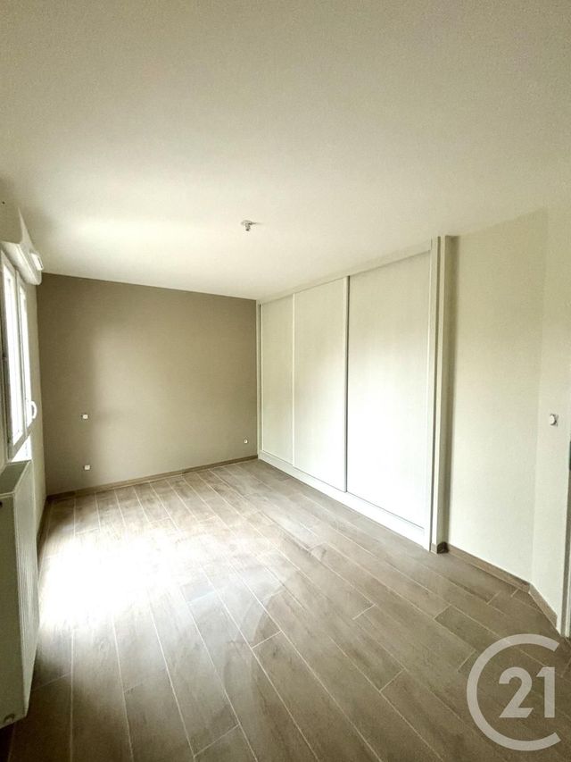 maison à louer - 5 pièces - 138.0 m2 - CHATEAUNEUF SUR LOIRE - 45 - CENTRE - Century 21 Trois Rois