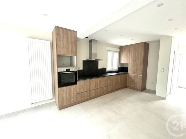 maison à louer - 5 pièces - 138.0 m2 - CHATEAUNEUF SUR LOIRE - 45 - CENTRE - Century 21 Trois Rois