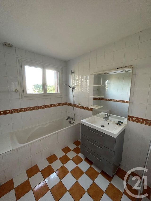 maison à louer - 4 pièces - 93.0 m2 - SIGLOY - 45 - CENTRE - Century 21 Trois Rois