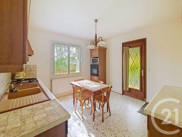 maison à vendre - 6 pièces - 108.64 m2 - CHATEAUNEUF SUR LOIRE - 45 - CENTRE - Century 21 Trois Rois