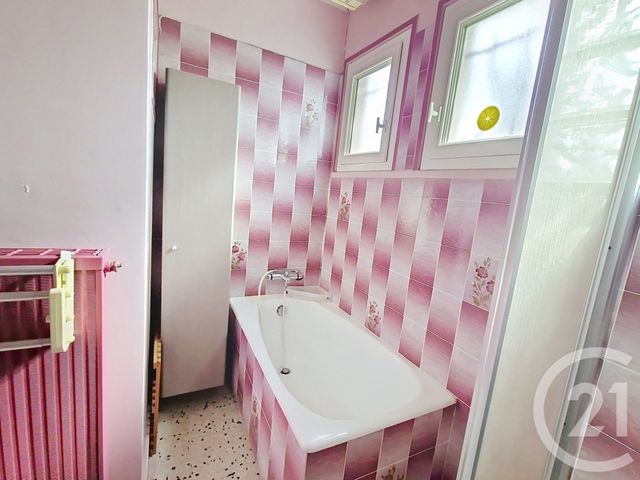 maison à vendre - 6 pièces - 108.64 m2 - CHATEAUNEUF SUR LOIRE - 45 - CENTRE - Century 21 Trois Rois