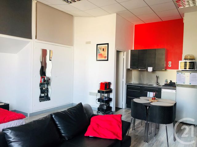 Appartement F1 à louer - 1 pièce - 35.84 m2 - CHATEAUNEUF SUR LOIRE - 45 - CENTRE - Century 21 Trois Rois