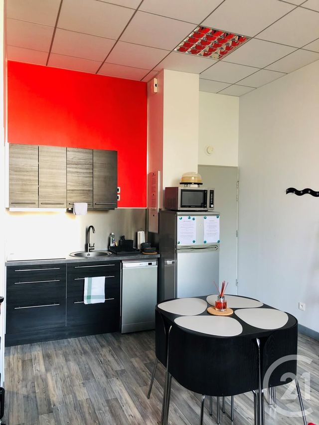 Appartement F1 à louer - 1 pièce - 35.84 m2 - CHATEAUNEUF SUR LOIRE - 45 - CENTRE - Century 21 Trois Rois