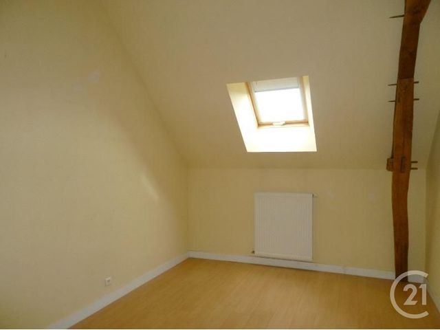 maison à louer - 4 pièces - 120.0 m2 - ST BENOIT SUR LOIRE - 45 - CENTRE - Century 21 Trois Rois