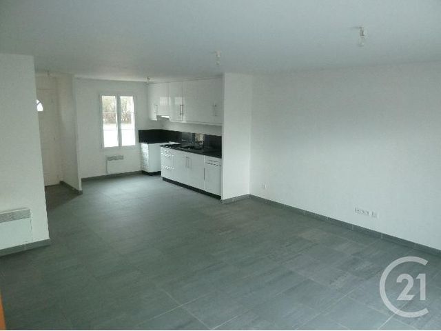 maison à louer - 4 pièces - 84.0 m2 - CHATEAUNEUF SUR LOIRE - 45 - CENTRE - Century 21 Trois Rois