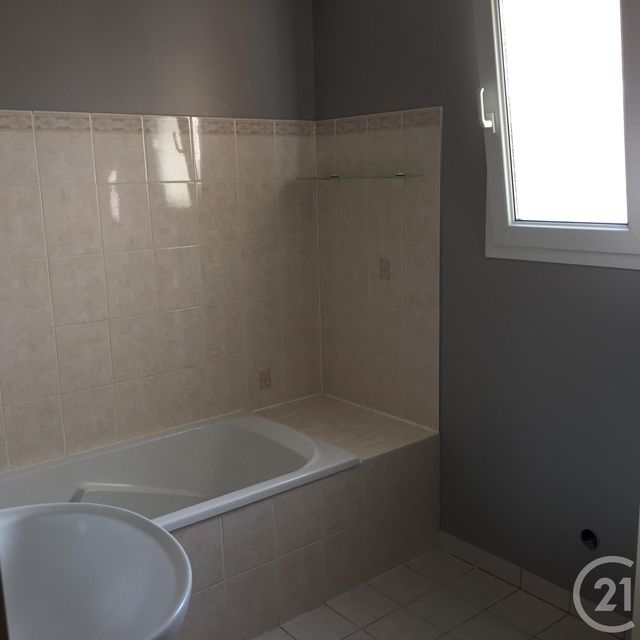 maison à louer - 6 pièces - 143.27 m2 - TRAINOU - 45 - CENTRE - Century 21 Trois Rois