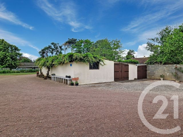 maison à vendre - 6 pièces - 171.0 m2 - ST MARTIN D ABBAT - 45 - CENTRE - Century 21 Trois Rois