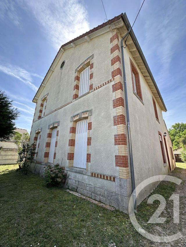 maison à vendre - 8 pièces - 224.6 m2 - VITRY AUX LOGES - 45 - CENTRE - Century 21 Trois Rois