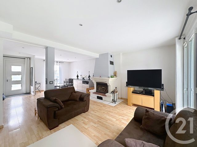 maison à vendre - 7 pièces - 140.02 m2 - DONNERY - 45 - CENTRE - Century 21 Trois Rois