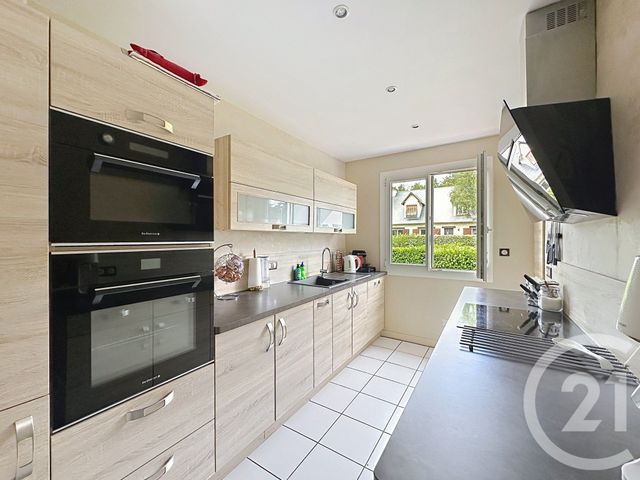 maison à vendre - 7 pièces - 140.02 m2 - DONNERY - 45 - CENTRE - Century 21 Trois Rois