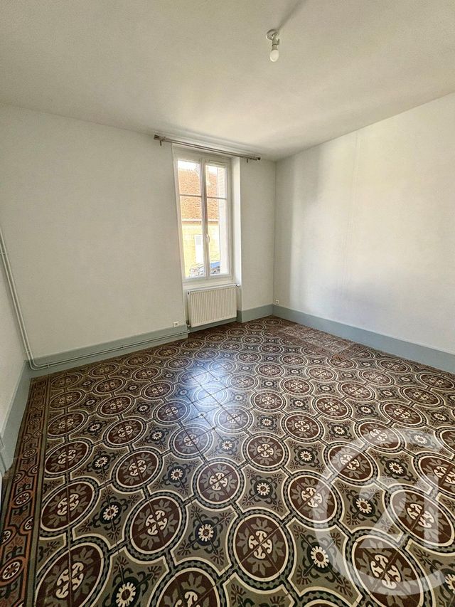 Appartement F3 à louer - 3 pièces - 83.0 m2 - ST BENOIT SUR LOIRE - 45 - CENTRE - Century 21 Trois Rois