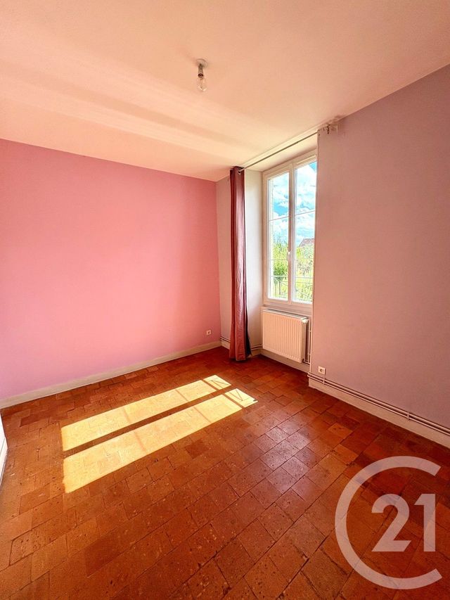 Appartement F3 à louer - 3 pièces - 83.0 m2 - ST BENOIT SUR LOIRE - 45 - CENTRE - Century 21 Trois Rois