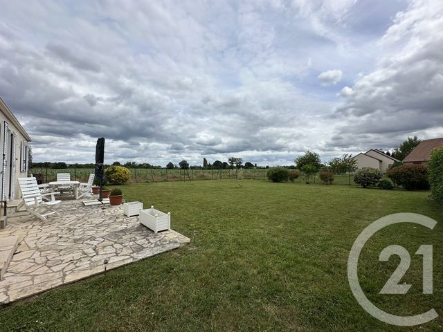 maison à vendre - 4 pièces - 86.8 m2 - VITRY AUX LOGES - 45 - CENTRE - Century 21 Trois Rois