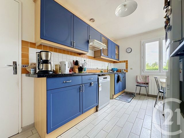 maison à vendre - 4 pièces - 86.8 m2 - VITRY AUX LOGES - 45 - CENTRE - Century 21 Trois Rois