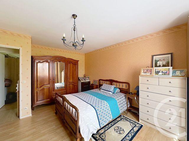 maison à vendre - 4 pièces - 86.8 m2 - VITRY AUX LOGES - 45 - CENTRE - Century 21 Trois Rois
