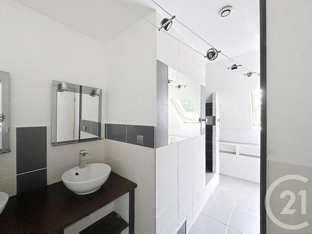 maison à vendre - 4 pièces - 101.0 m2 - ST PERE SUR LOIRE - 45 - CENTRE - Century 21 Trois Rois